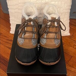 Sorel Women's Winter Boots - Black, Brown, Gray